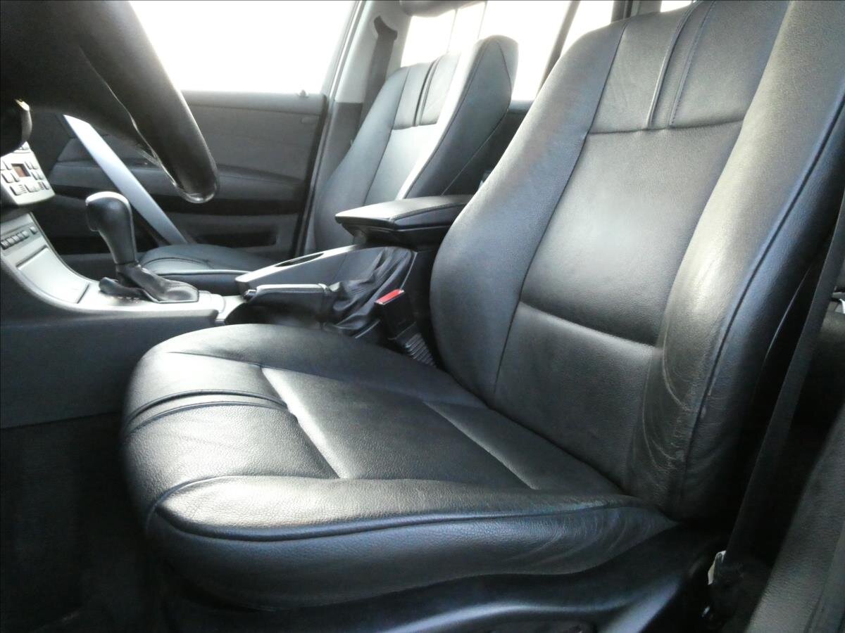 BMW X3 SUV 2,0 l 130 kw