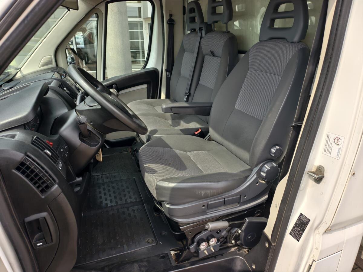 Peugeot Boxer Valník 2,2 l 96 kw