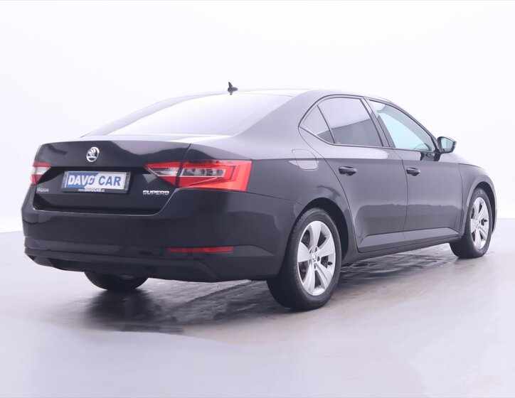 Škoda Superb Sedan 2,0 l 110 kw