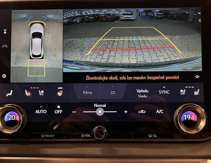 Lexus RX 500h SUV / Terénní 2,4 l 273 kw