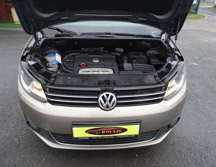 Volkswagen Touran 23