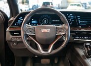 Cadillac Escalade SUV / Terénní 6,2 l 313 kw