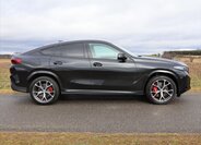 BMW X6 SUV 3,0 l 210 kw