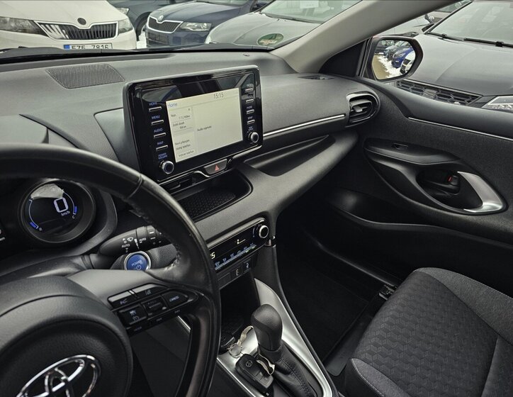 Toyota Yaris Hatchback 1,5 l 68 kw