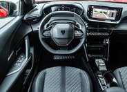 Peugeot 2008 SUV / Terénní 1,2 l 107 kw