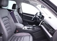 Volkswagen Touareg SUV / Terénní 3,0 l 170 kw