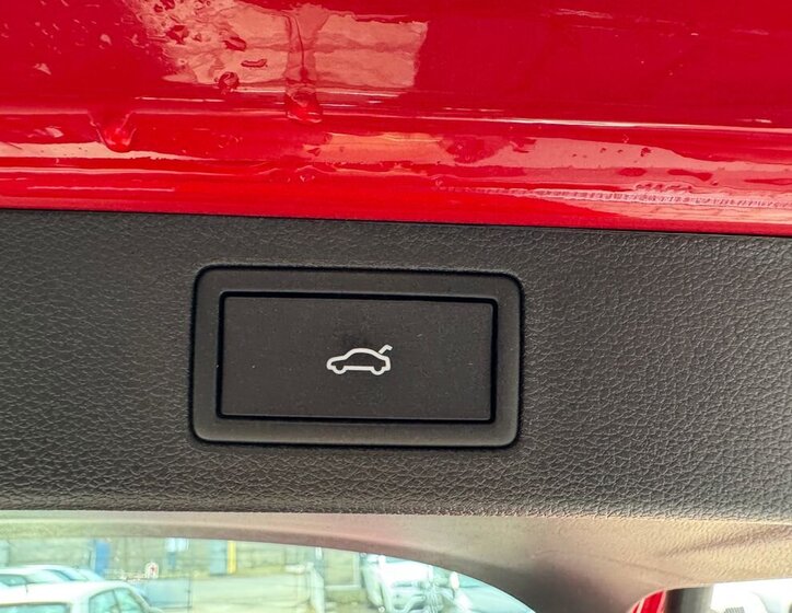 Škoda Kamiq SUV 999,0 85 kw