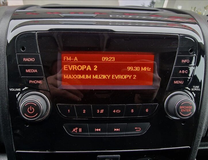 Fiat Ducato Skříň 3,0 l 100 kw