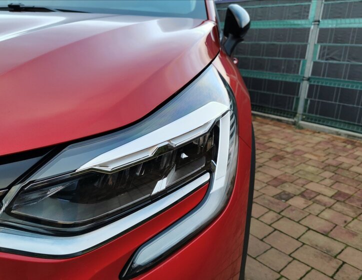 Renault Captur SUV 999,0 74 kw