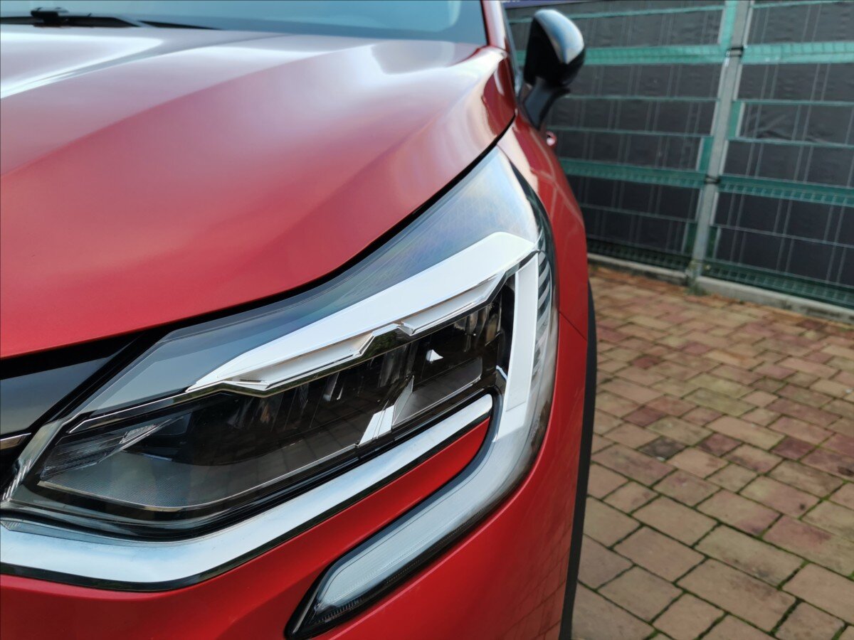 Renault Captur SUV 999,0 74 kw