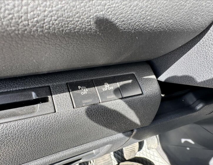 Peugeot 3008 MPV 1,6 l 115 kw