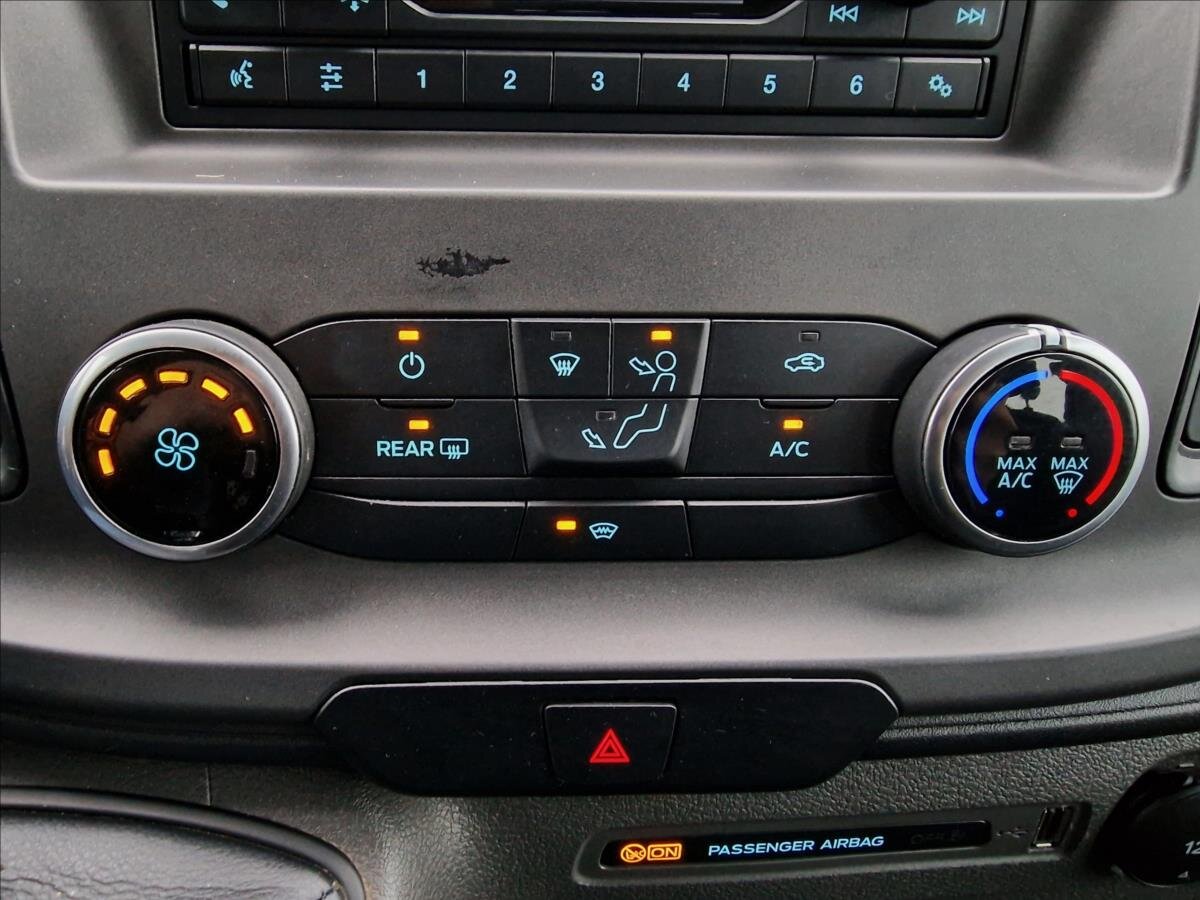 Ford Transit Kombi 2,0 l 96 kw