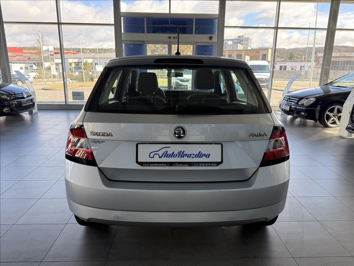 Škoda Fabia Hatchback 1,2 l 66 kw
