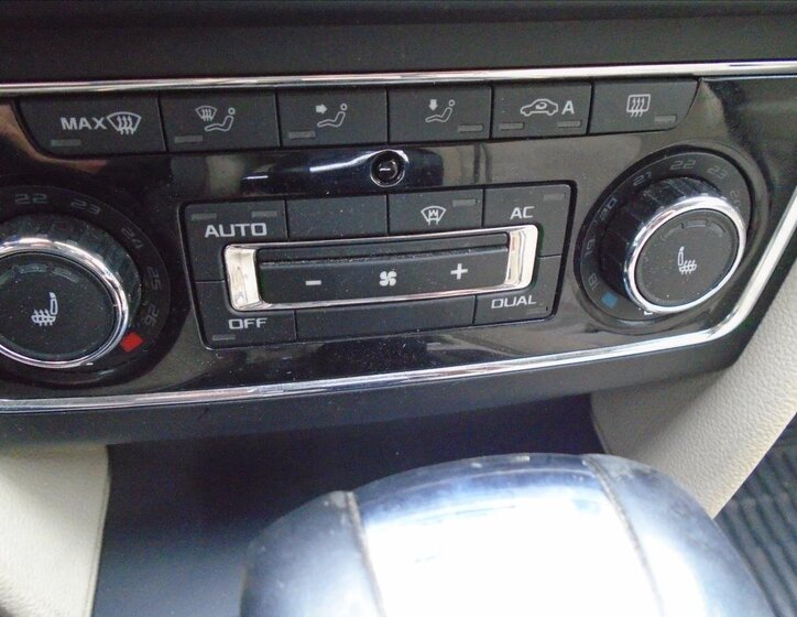 Škoda Superb Kombi 2,0 l 125 kw