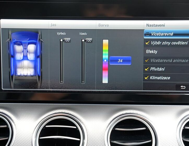 Mercedes-Benz Třídy E 36