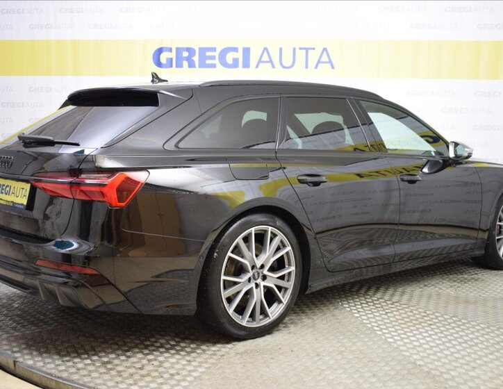 Audi S6 Kombi 3,0 l 253 kw