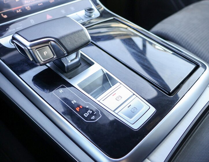 Audi Q7 SUV / Terénní 3,0 l 210 kw