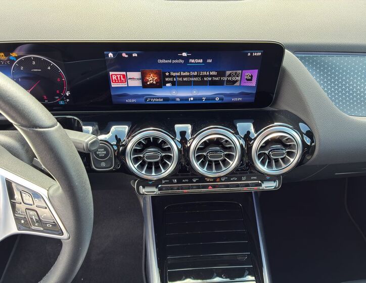 Mercedes-Benz GLA 19