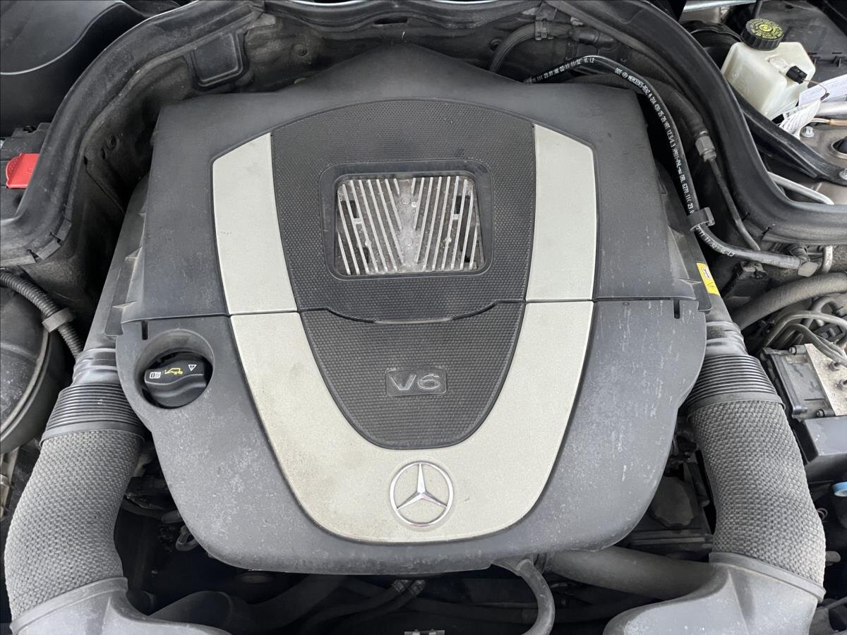 Mercedes-Benz Třídy C Sedan / Limuzína 3,0 l 170 kw