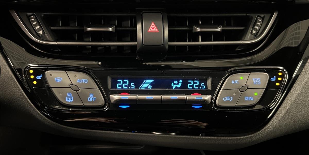 Toyota C-HR Hatchback 1,8 l 72 kw