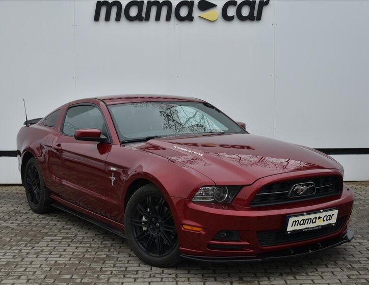 Ford Mustang Kupé 3,7 l 227 kw