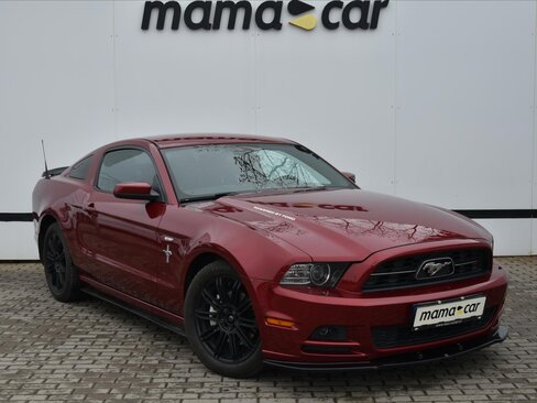 Ford Mustang Kupé 3,7 l 227 kw