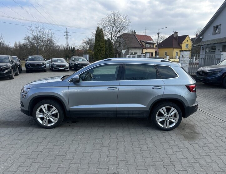 Škoda Karoq Kombi 1,5 l 110 kw