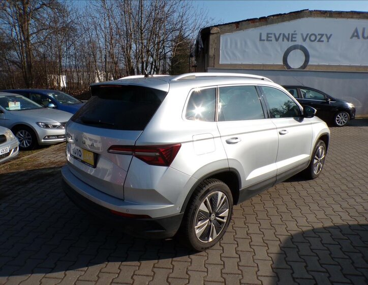 Škoda Karoq Kombi 1,5 l 110 kw