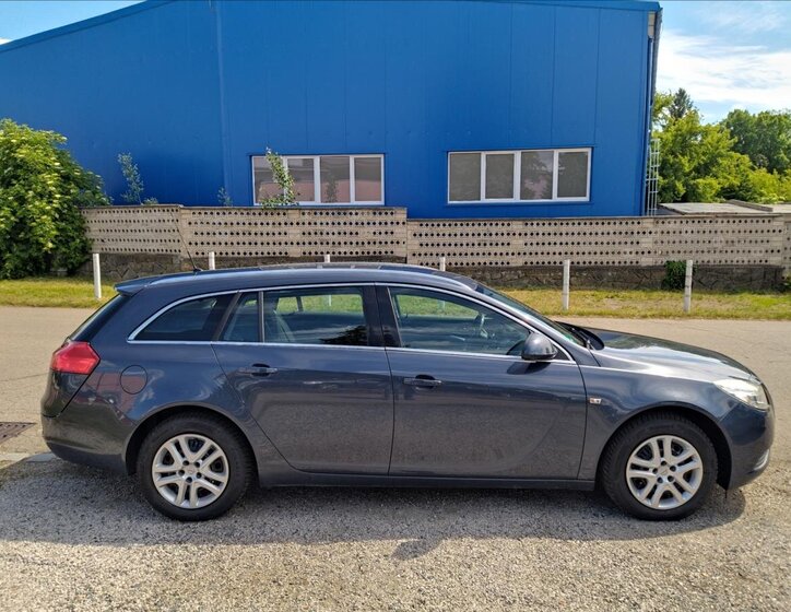 Opel Insignia Kombi 1,8 l 103 kw