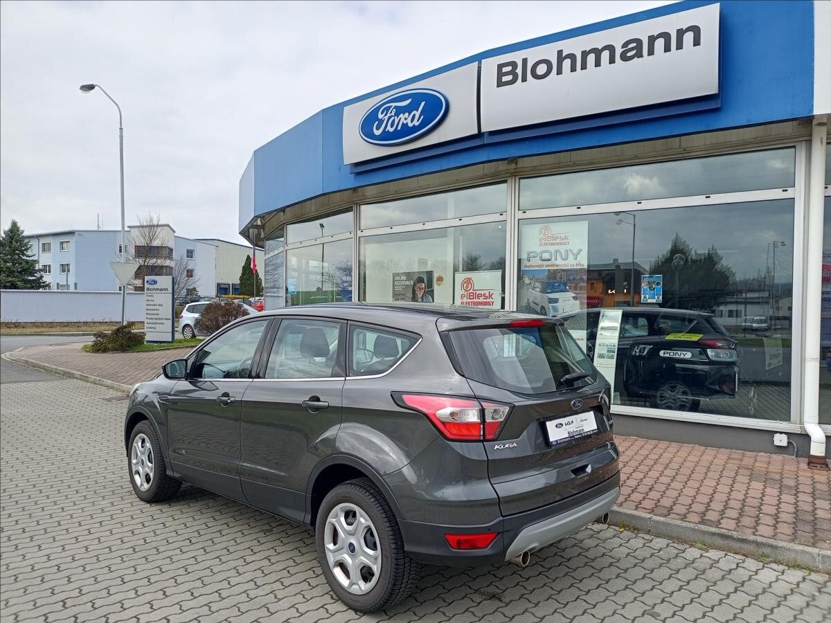 Ford Kuga SUV / Terénní 1,5 l 88 kw