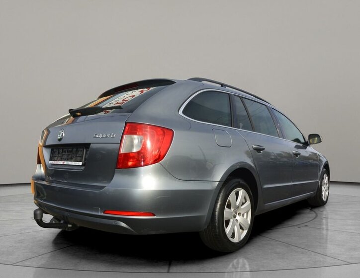 Škoda Superb Kombi 1,4 l 92 kw