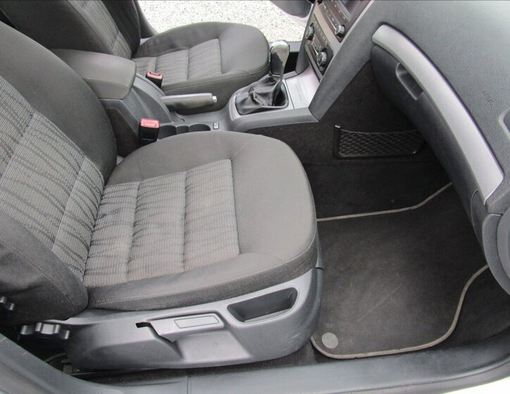 Škoda Octavia Liftback 1,6 l 77 kw