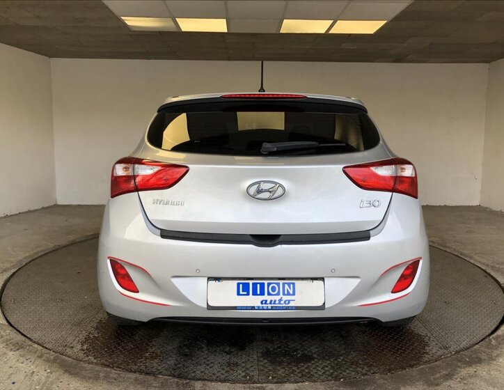 Hyundai i30 6