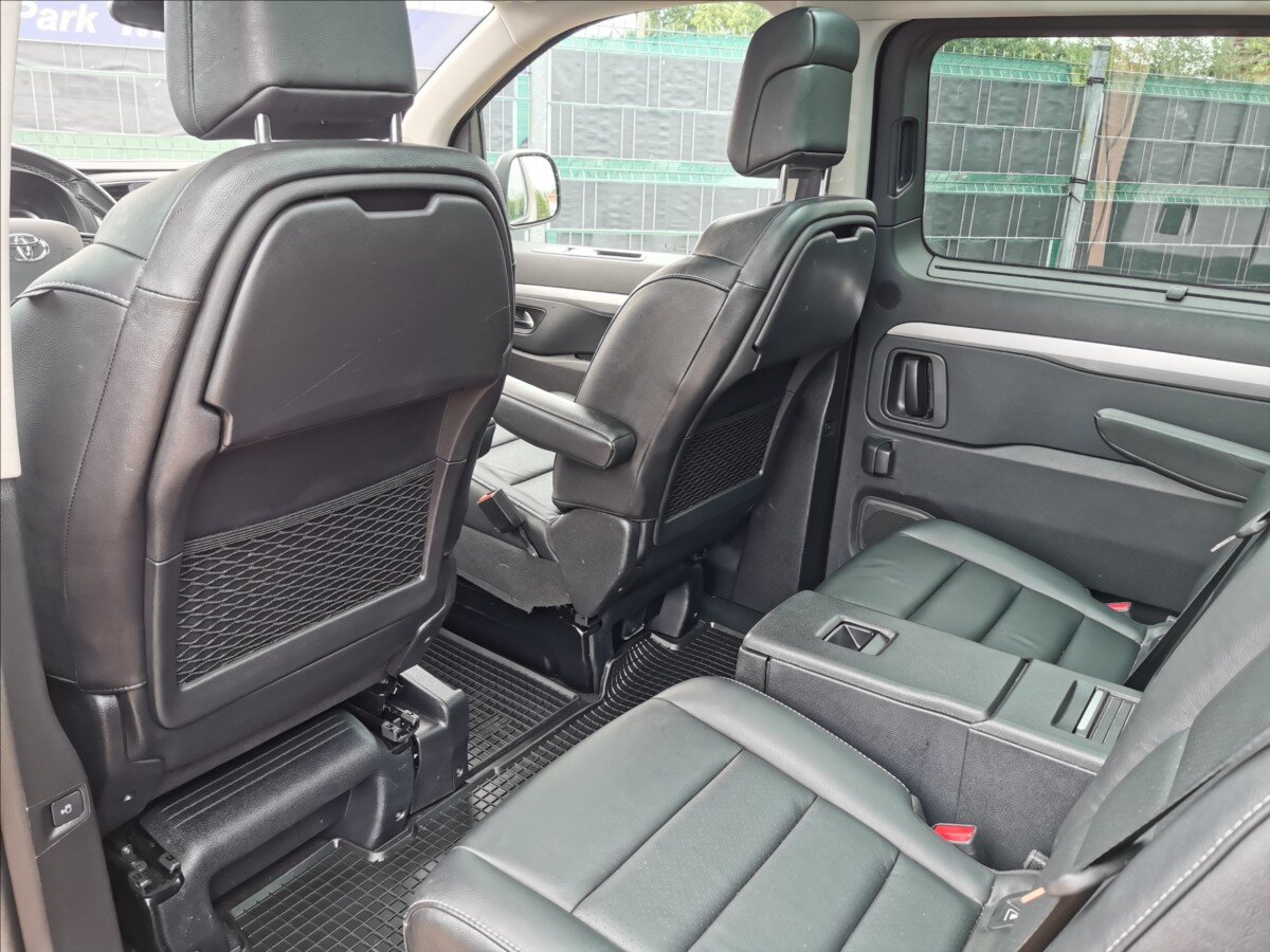 Toyota ProAce Verso Kombi 2,0 l 130 kw