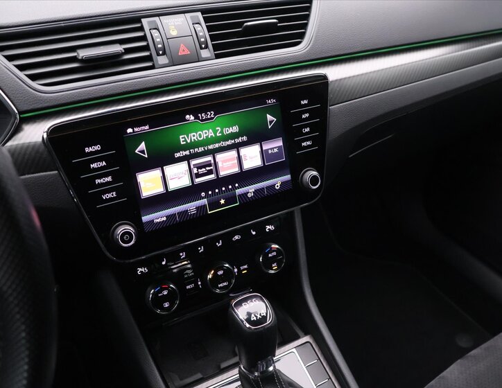 Škoda Superb Liftback 2,0 l 147 kw