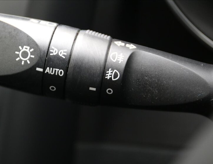 Toyota Auris Kombi 1,6 l 97 kw