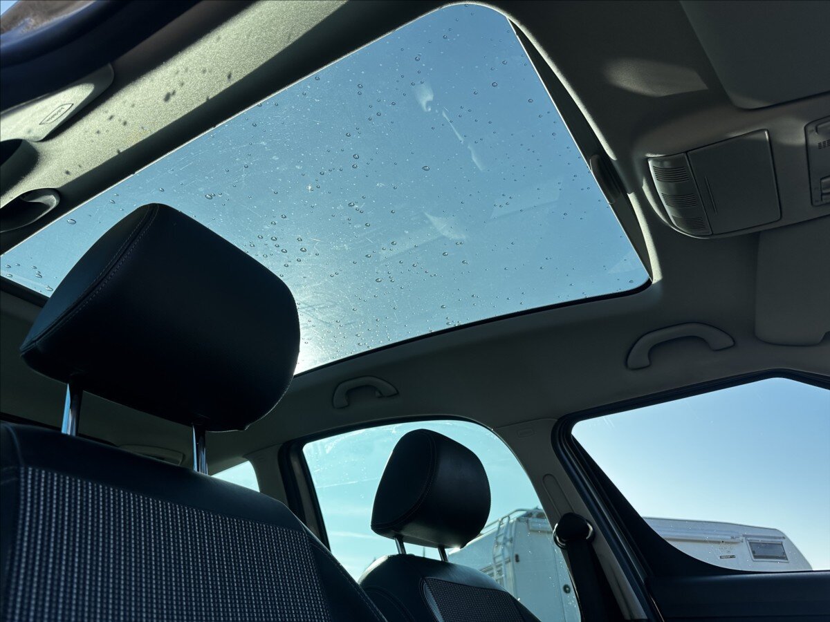 Škoda Roomster Kombi 1,6 l 77 kw