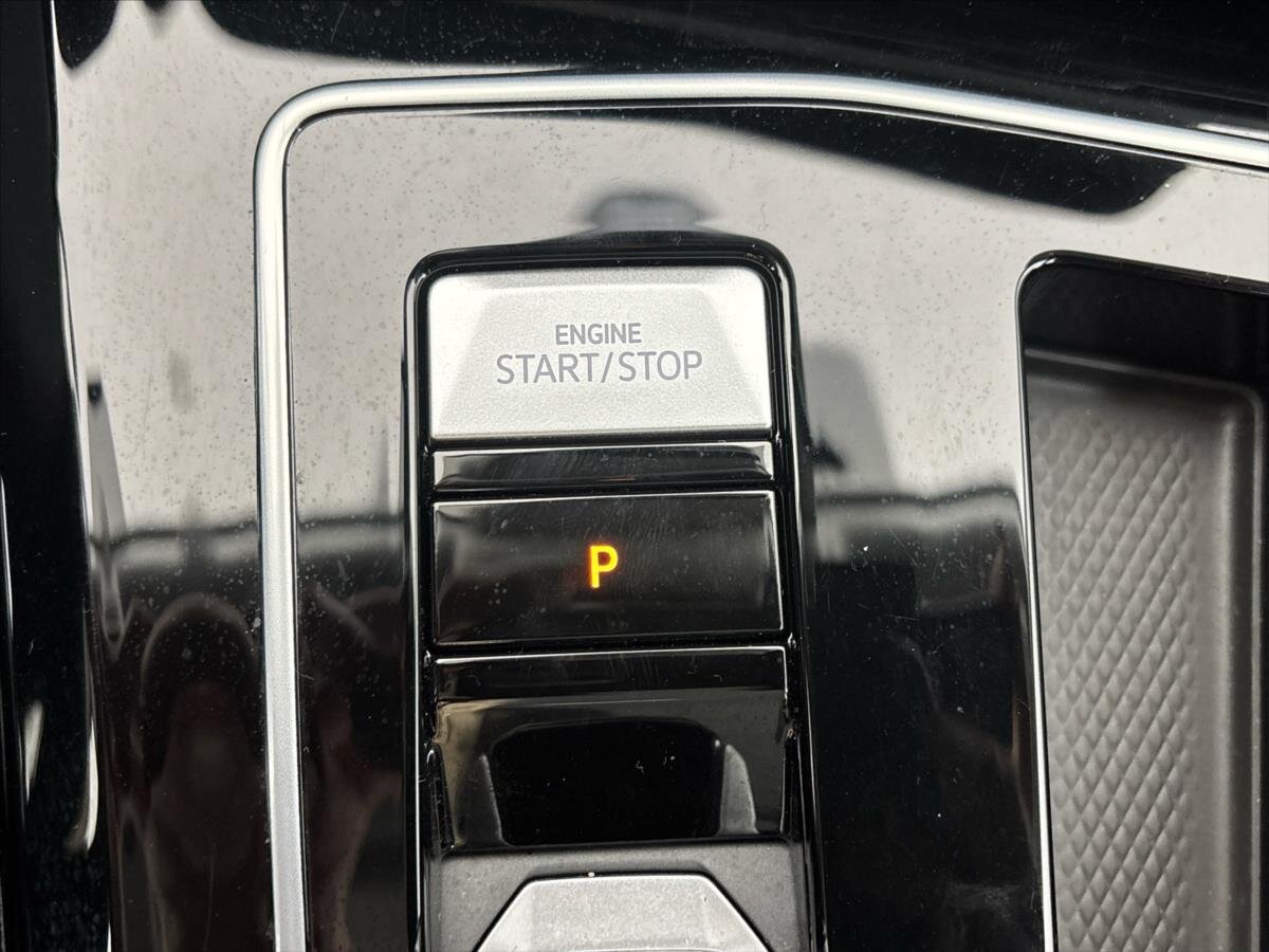 Volkswagen Golf Kombi 1,5 l 110 kw