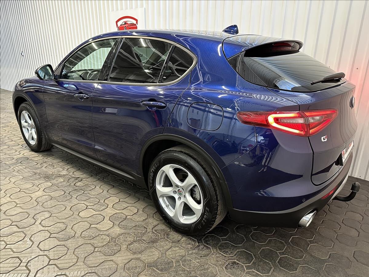 Alfa Romeo Stelvio SUV 2,1 l 154 kw