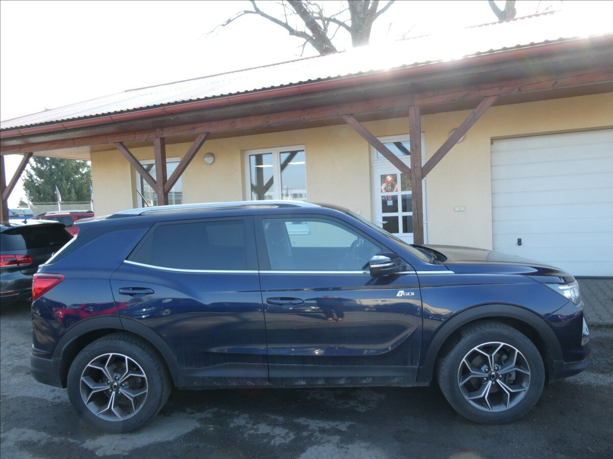 SsangYong Korando SUV / Terénní 1,5 l 120 kw