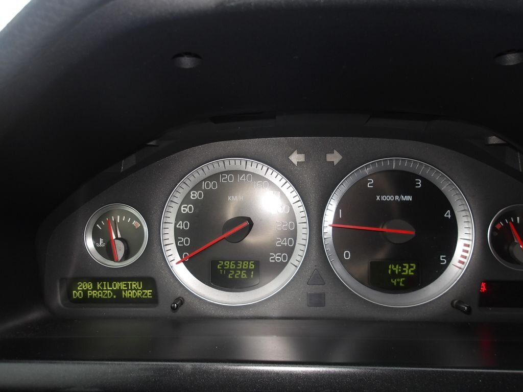 Volvo XC90 SUV 2,4 l 136 kw