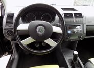 Volkswagen Polo 22
