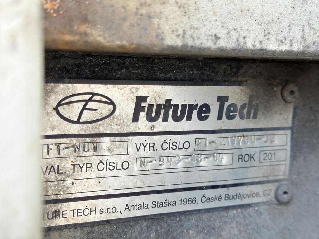 Mercedes-Benz Ostatní Ostatní 4,2 l 115 kw