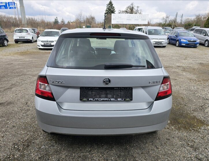 Škoda Fabia Hatchback 999,0 70 kw