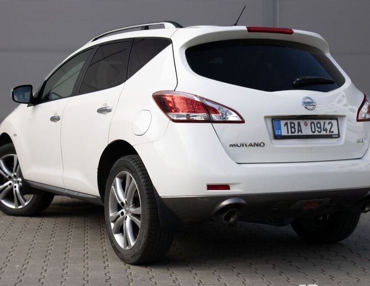 Nissan Murano SUV / Terénní 2,5 l 140 kw