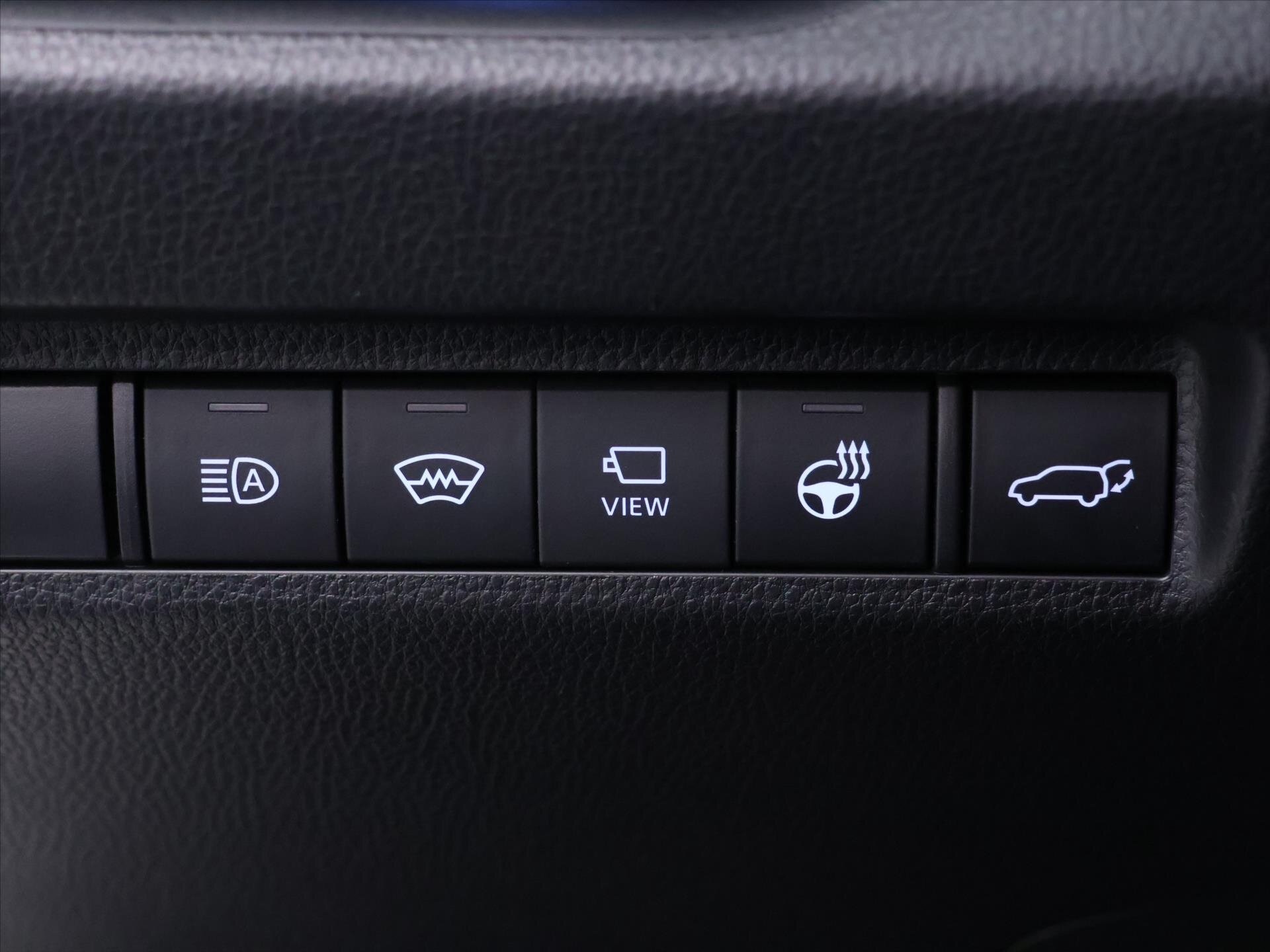 Toyota RAV4 SUV 2,5 l 136 kw