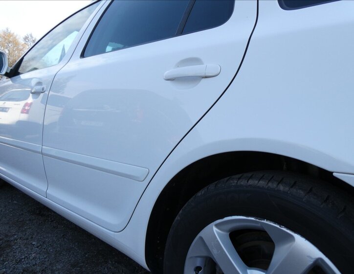 Škoda Octavia Kombi 2,0 l 103 kw