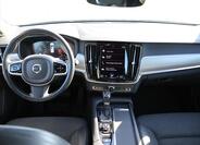 Volvo S90 25