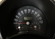 Volkswagen New Beetle 19