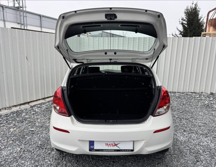 Hyundai i20 Hatchback 1,2 l 62 kw